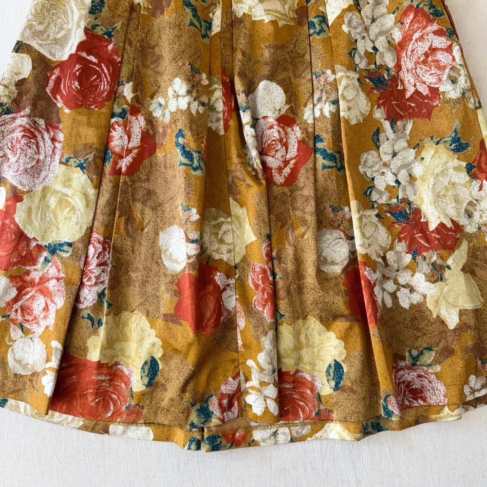 Tahari Arthur‎ S Levine Cottagecore Floral Mustard A-Line Pleated Skirt 12